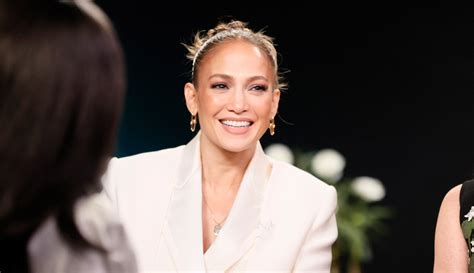 20 jahre jennifer lopez jung|Jennifer Lopez Shares Advice Shed Give Her Younger Self